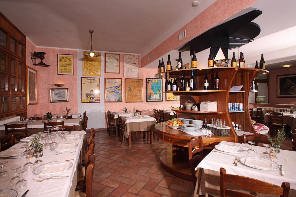 Hotel Ristorante La Bilancia Loreto Aprutino Eksteriør billede